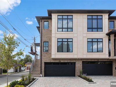 1639 Maple St, Fort Lee, NJ, 07024