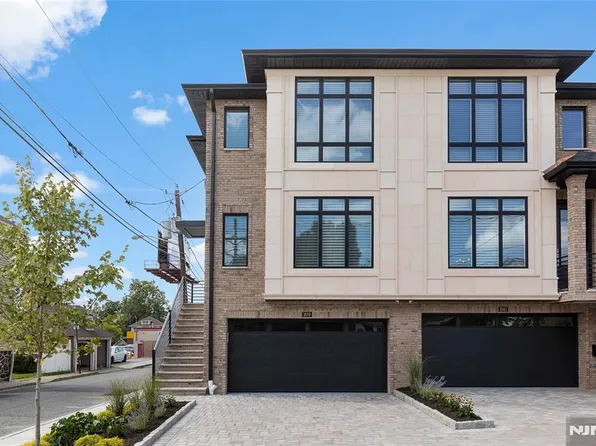 1639 Maple St, Fort Lee, NJ 07024