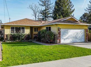 422 Marnell Ave, Santa Cruz, CA 95062
