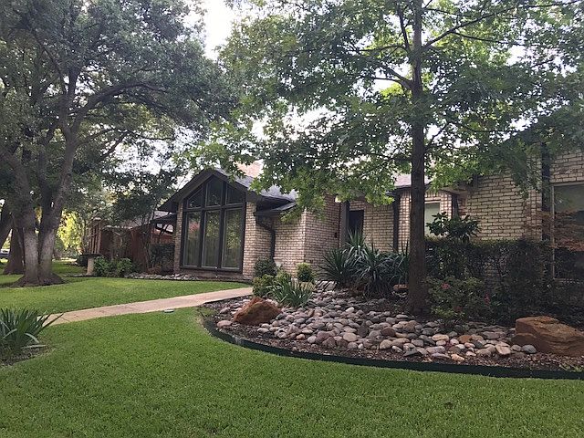 1st image of 2521 Stone Creek Dr