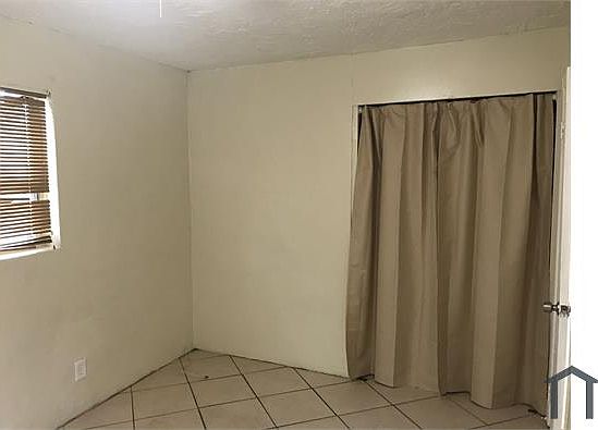 2nd image of 1712 NW 8th Pl #2