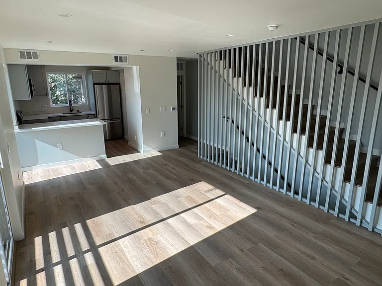 14747 Friar St #1 — Photo 8