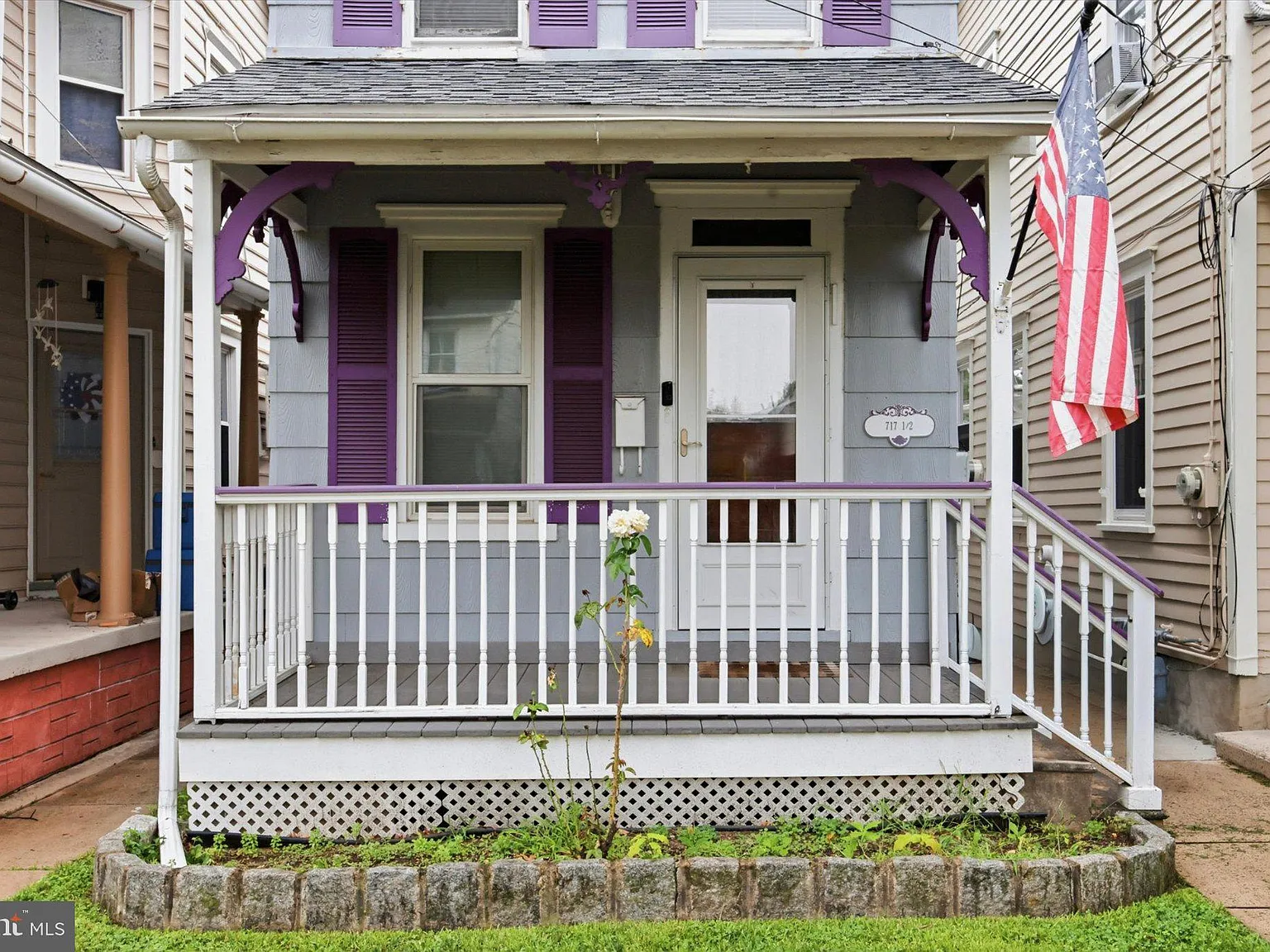 2 bed, 1.5 bath, 1000 sqft, $2,400 — Photo 2