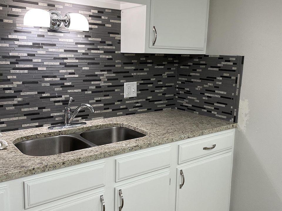 1st image of 2611 27th St APT 29