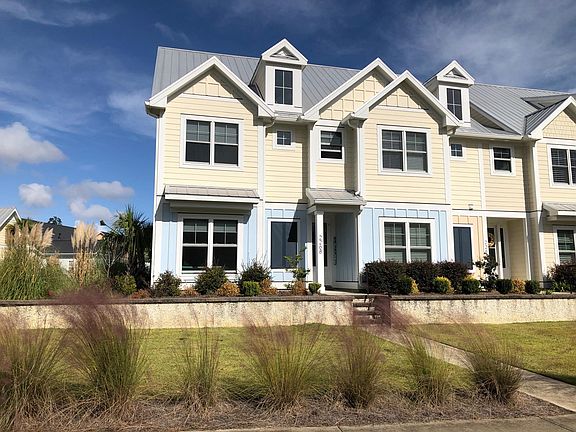 3rd image of 2268 Low Country Blvd