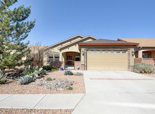 11015 Topacio St NW, Albuquerque, NM 87114