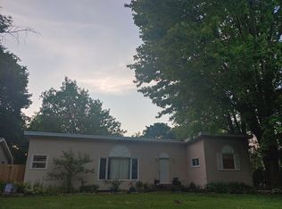 1333 Laughlin Dr NW, Grand Rapids, MI 49504
