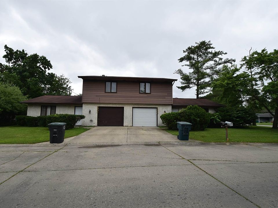 2nd image of 3900 N Franklin St #3902