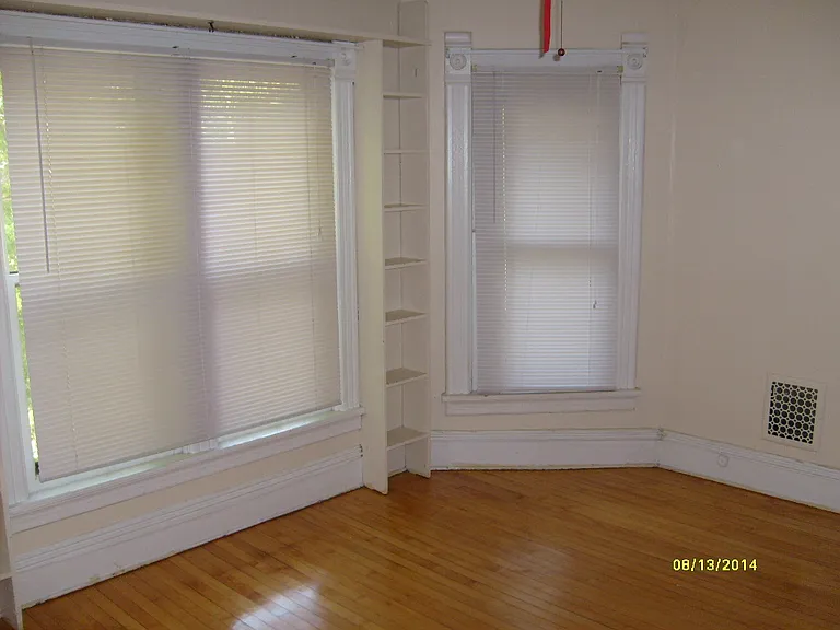 1005 Grant St — Photo 12