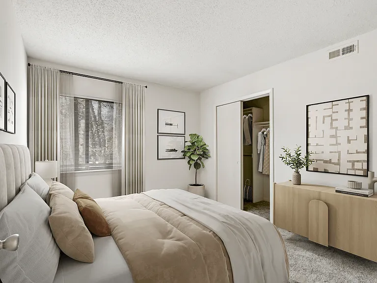 Eastchester Ridge Apartments — Photo 46