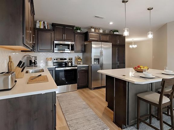 2nd image of 508 Station Dr #38-102