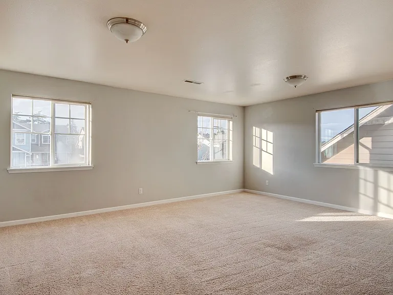 1443 SW Stremler Dr — Photo 15