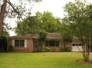 902 Walger Ave, Rosenberg, TX 77471