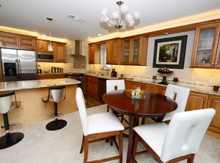 1748 Oakmont Dr APT 1, Walnut Creek, CA 94595