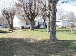 1910 Walt Arney Rd, Lenoir, NC 28645