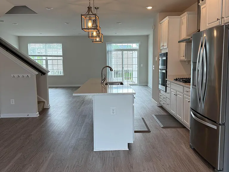 7464 Wilmer Way — Photo 5