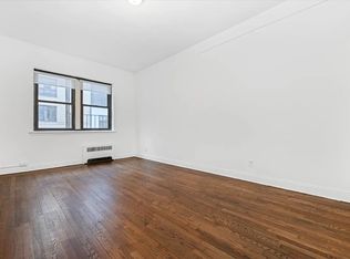 222 E 56th St APT 5K, New York, NY 10022