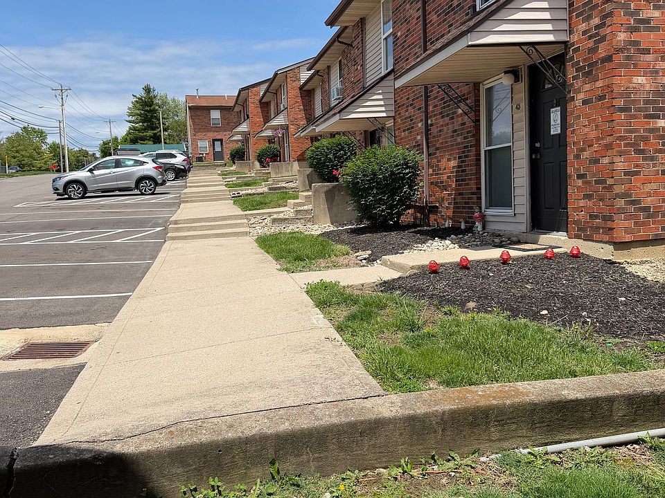 2nd image of 800 Franklin Rd #672