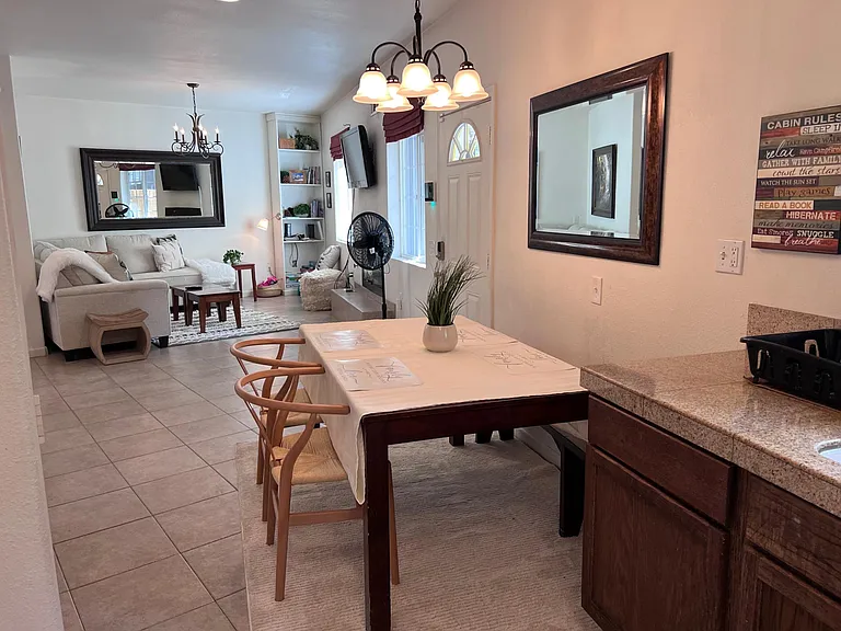 501 Irving Way — Photo 8
