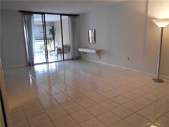 3rd image of 2810 N 46th Ave APT 664F