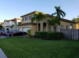 9426 SW 222nd Ln, Cutler Bay, FL 33190