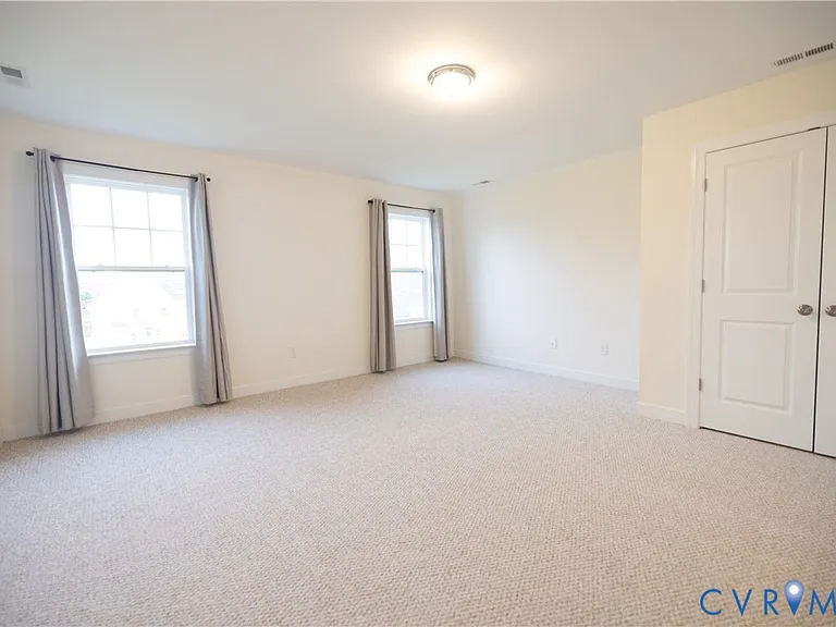 12194 Elnora Ln — Photo 15