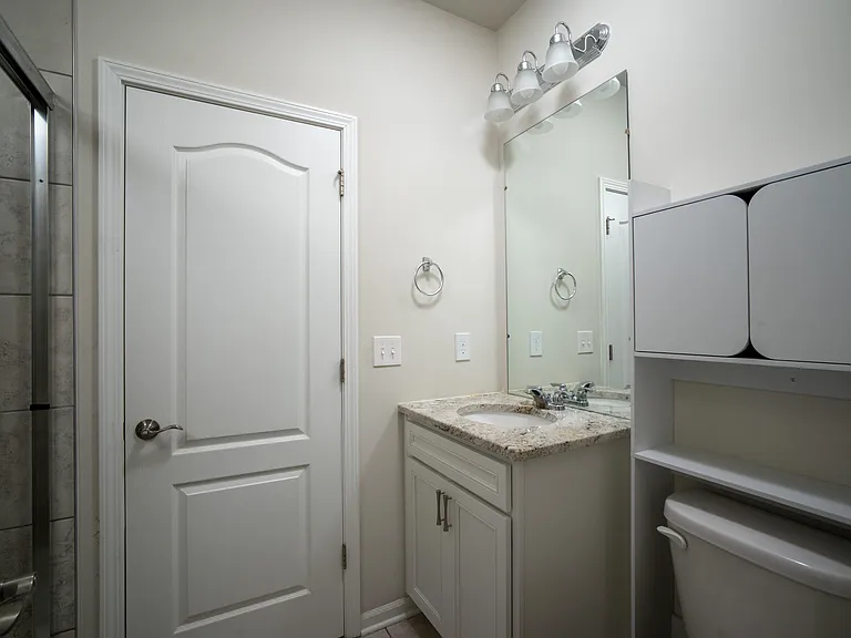 2825 Dillon Dr — Photo 18