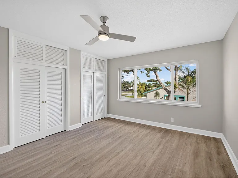 624 Southwind Cir #2 — Photo 23