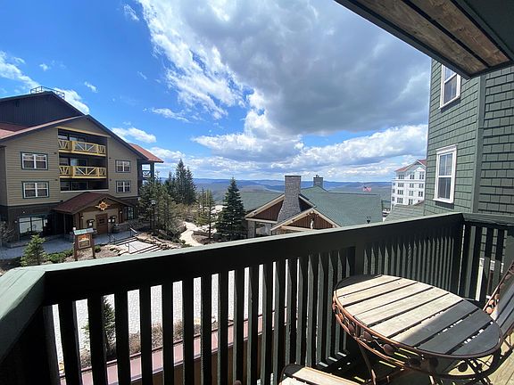 4th image of 30 Highland House 208