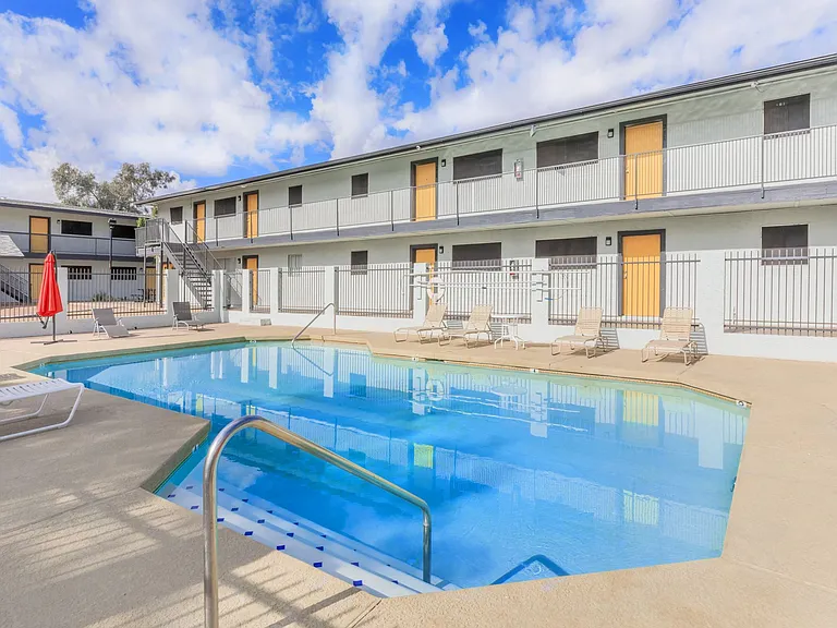 Mountain Valley Apartments — Photo 3