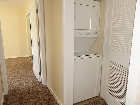 4th image of 4960 Coronado Ave Unit 1