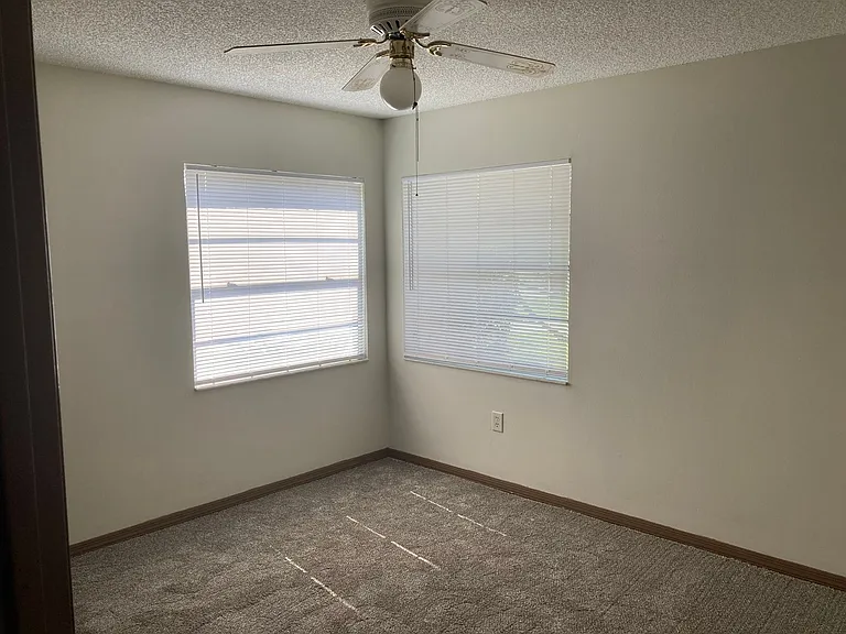 356 Cocoa Ct — Photo 6