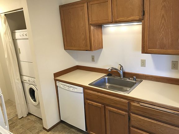 5th image of 12334 33rd Ave NE APT 101