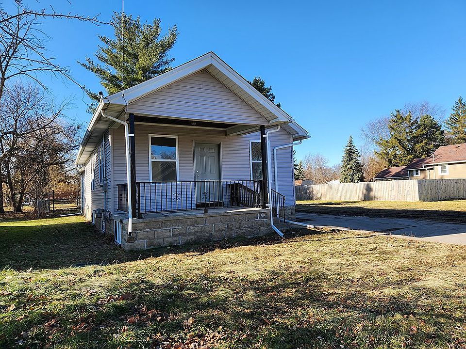 1st image of 3445 Mackinaw St