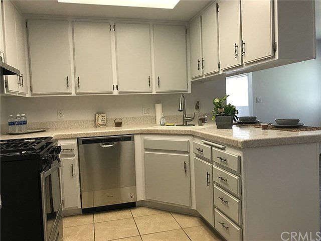 1st image of 3551 W Savanna St #1
