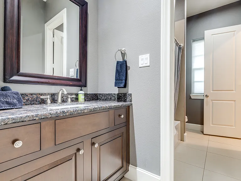 4535 Polk St — Photo 28