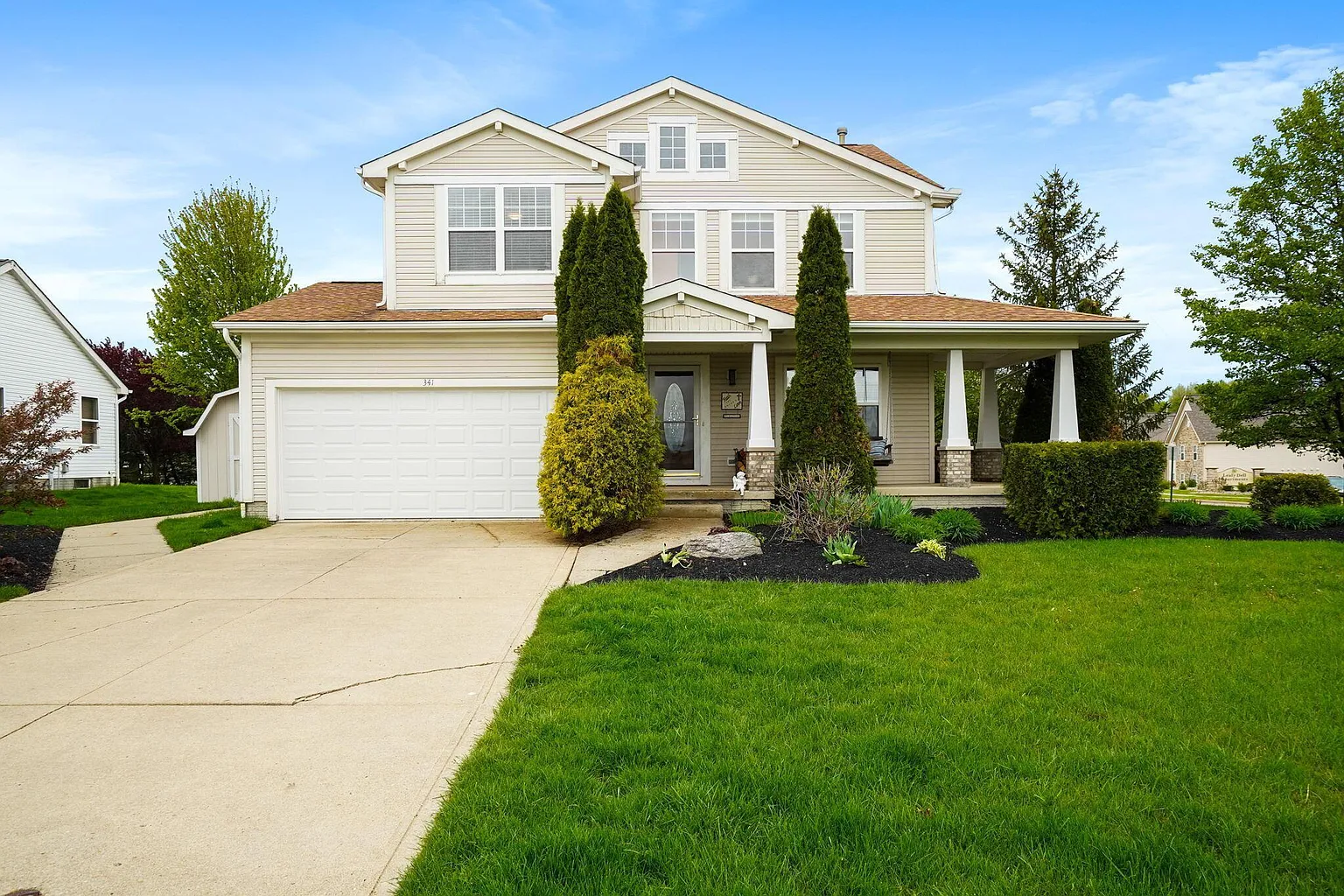 341 Stone Hedge Row Dr photo 1