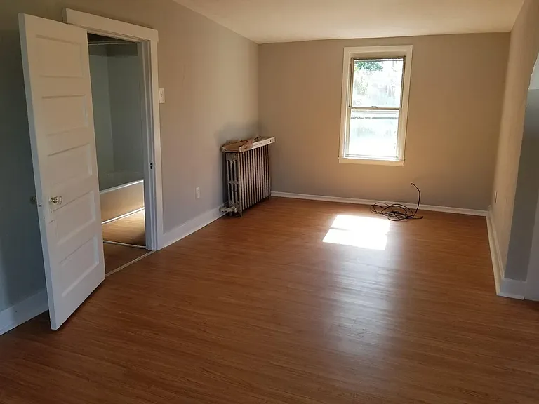 1336 Fallowfield Ave — Photo 14