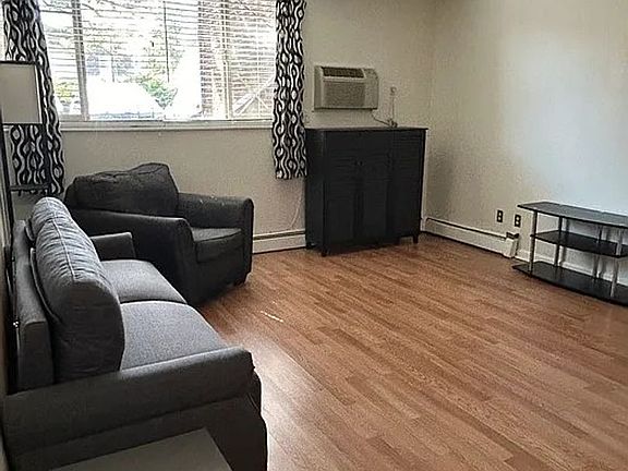 3rd image of 850 W Moorhead Cir APT 1D