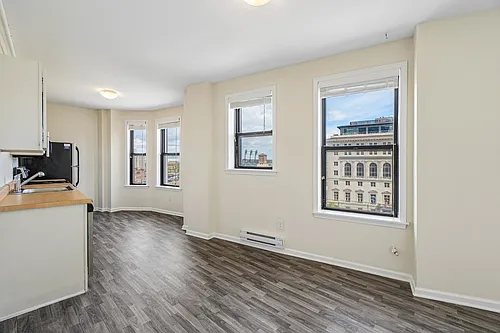 The Ashley Apartments Photo 1