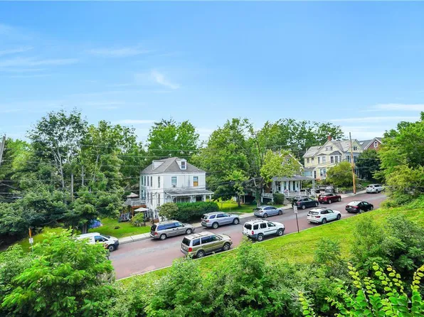 328 N Main St, Sellersville, PA 18960