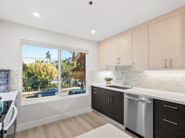 464 Clinton St APT 211, Redwood City, CA 94062