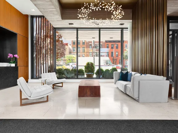 550 Vanderbilt Avenue image 11 of 13