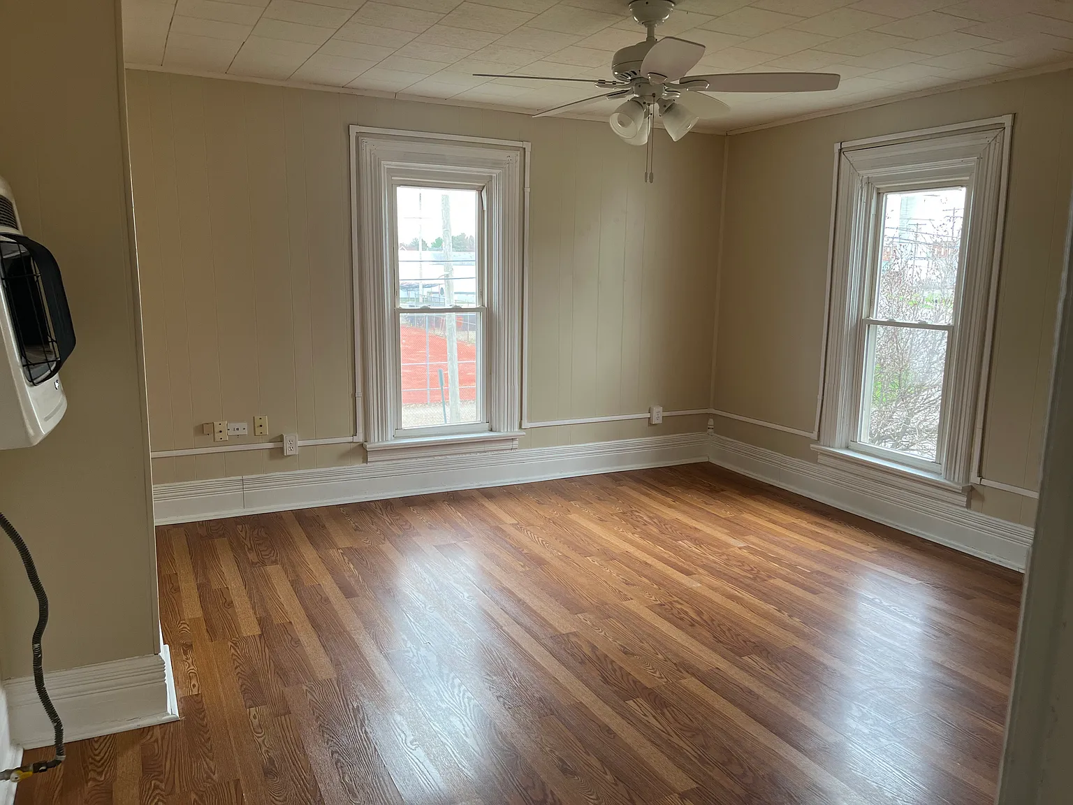 1 bed, 740 sqft, $800 — Photo 3