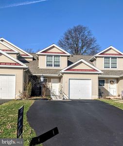 12 Loux Ln, Sellersville, PA, 18960