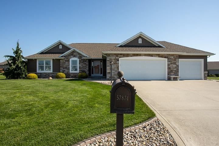 1st image of 57874 Stone Creek Ct