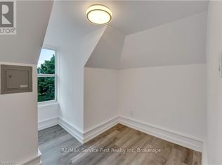 211 Raglan Rd #3, Kingston, ON K7K1L5