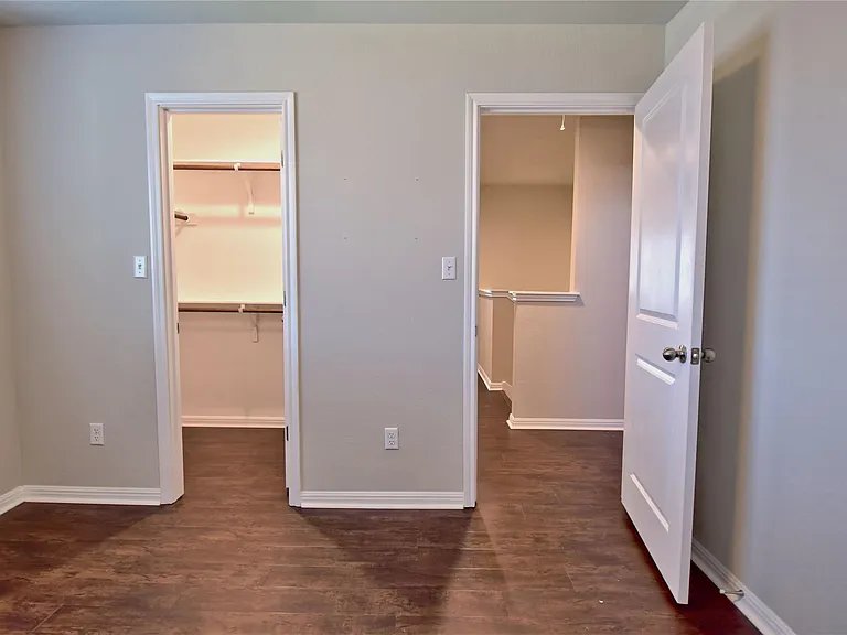 317 Clearlake Dr — Photo 19