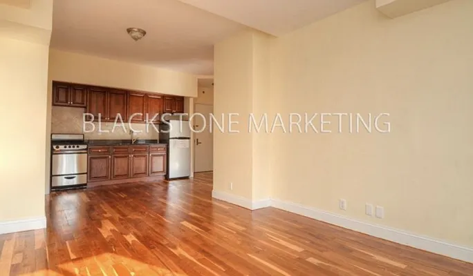 Rented by Gotham City Realty Group | media 17