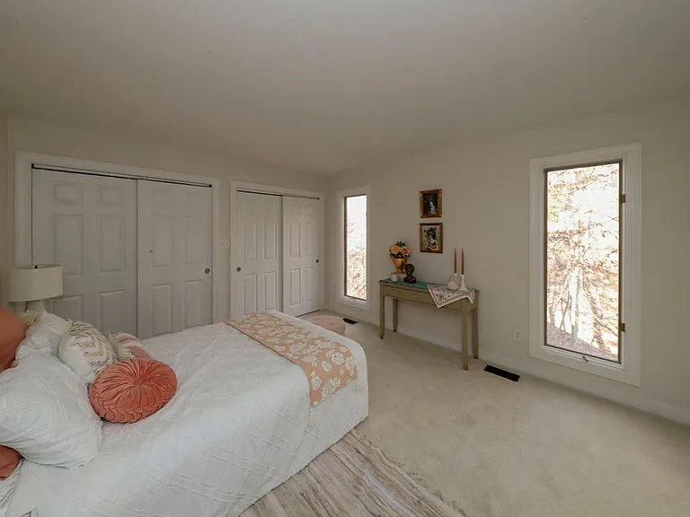 208 Fairfax Way — Photo 66